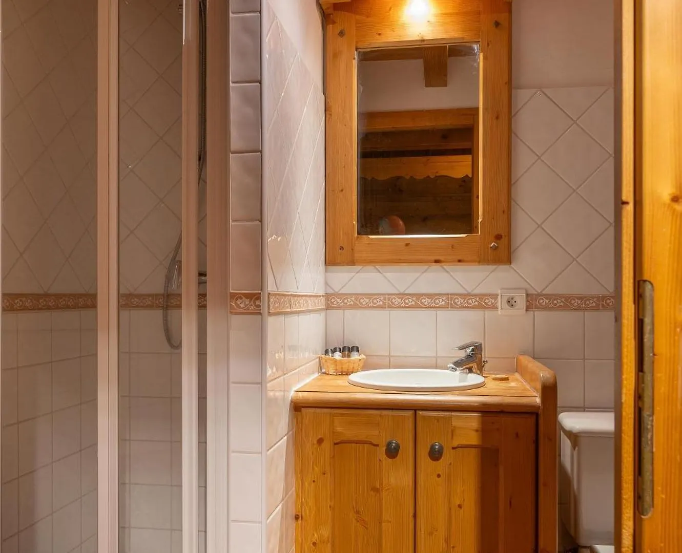 Chalet Elise Des Alpes Les Gets 0*,